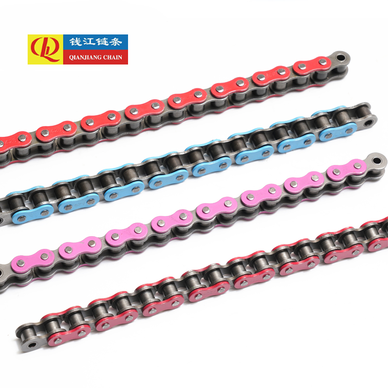 Hướng dẫn về Xích Xe máy: Các loại, Bảo trì, Thay thế và Tối ưu hóa Hiệu suất